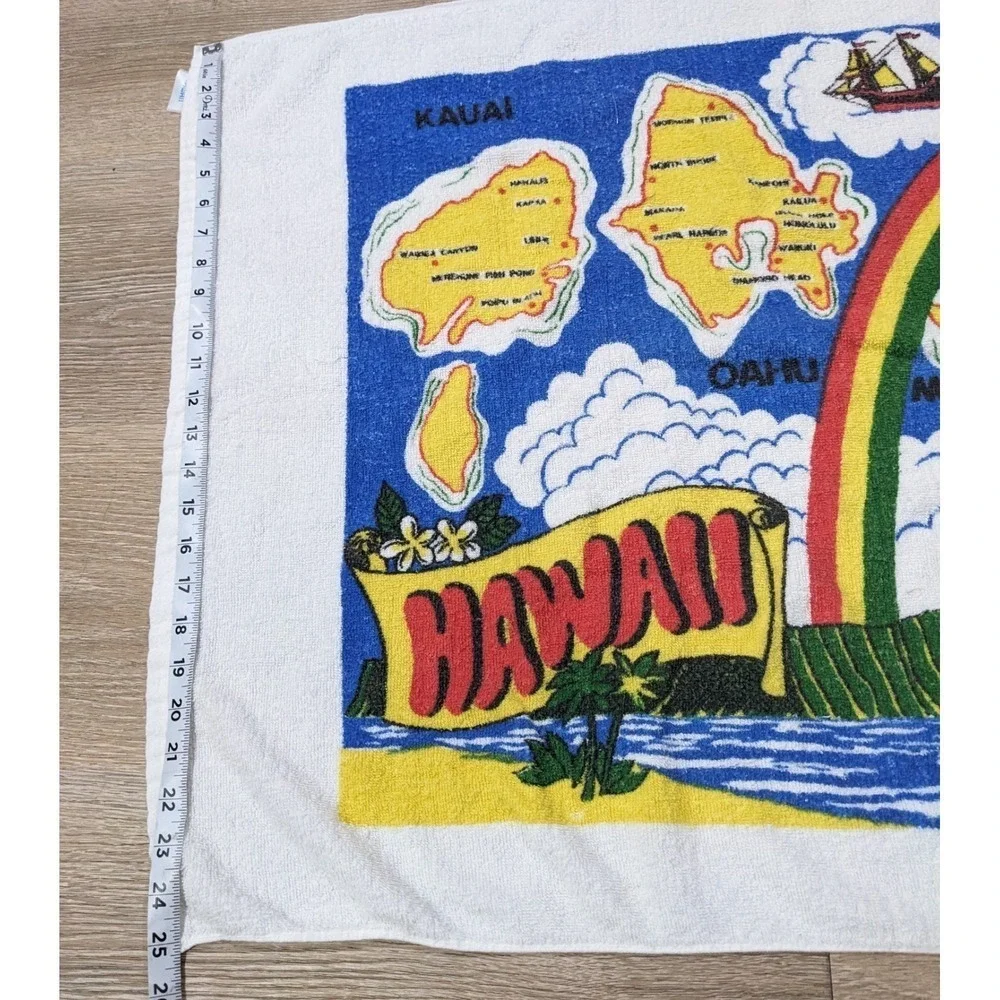 Vintage 80s Hawaii Beach Towel Tropical Island Souvenir Rainbow Graphic Map